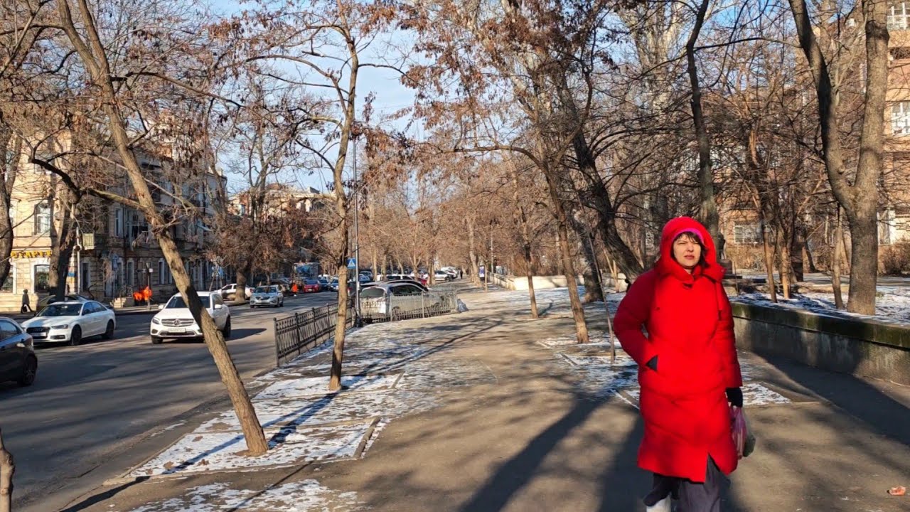 Odessa Walking Tour 🇺🇦 | Marazliivska Street → Shevchenko Park | 4K City Walk