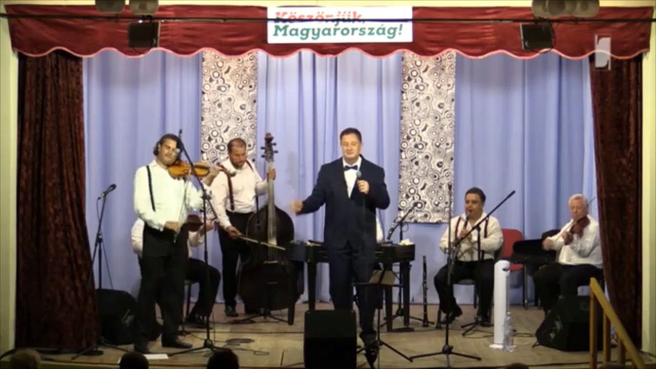 Nótaműsor Túrkevén. Koltai László énekel. Kísér Tordai Zoltán és Zenekara.