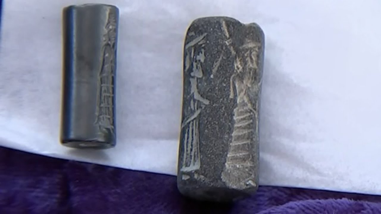 U.S. Returns Seized Artifacts to Iraq
