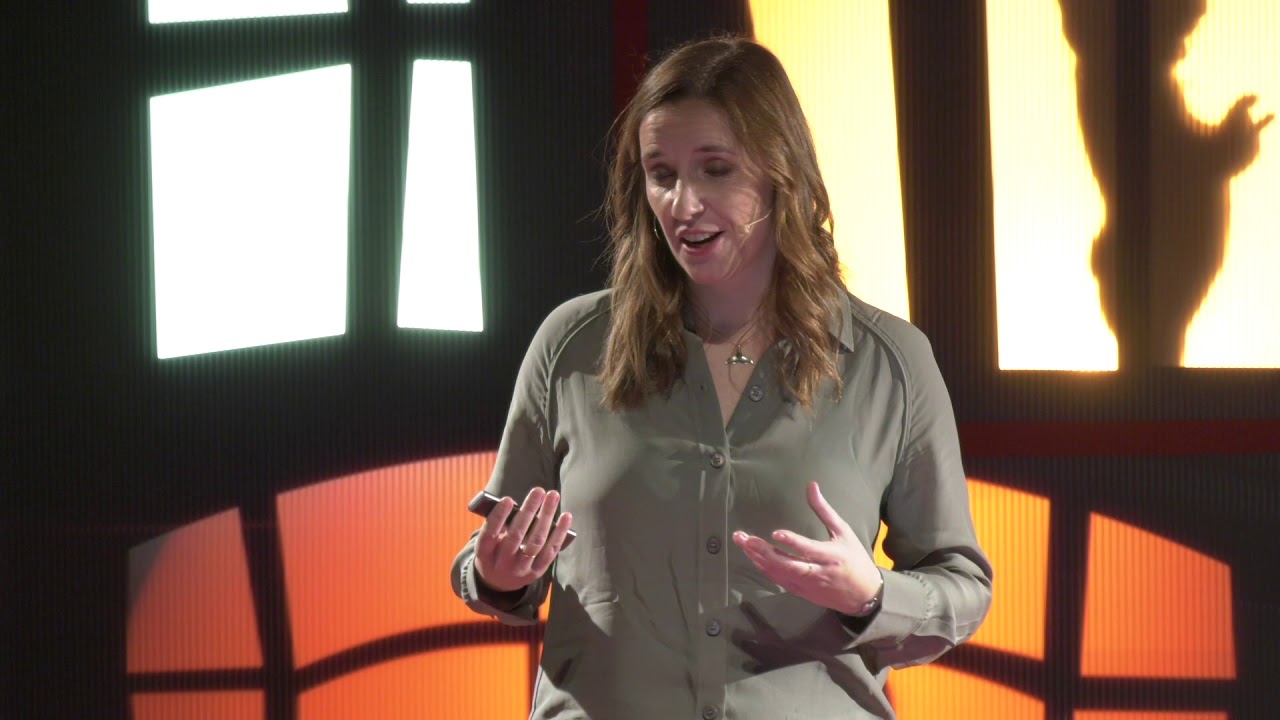 Cómo los animales nos enseñan a vivir de forma sostenible | Ana Rodríguez | TEDxMálaga