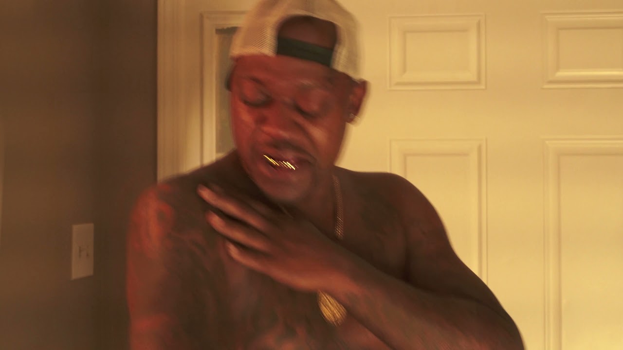 DUFFLEBAG HUSTLE - MONEY GETTING DOG - ShotBySix