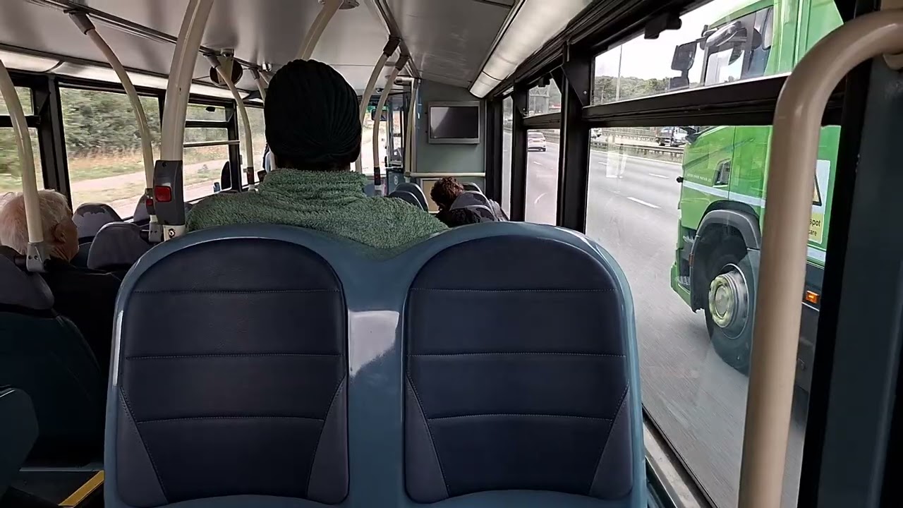 *Thrash* Arriva Kent And Surrey Alexander Dennis Enviro 400 SN58EOB 6472 | Service 700