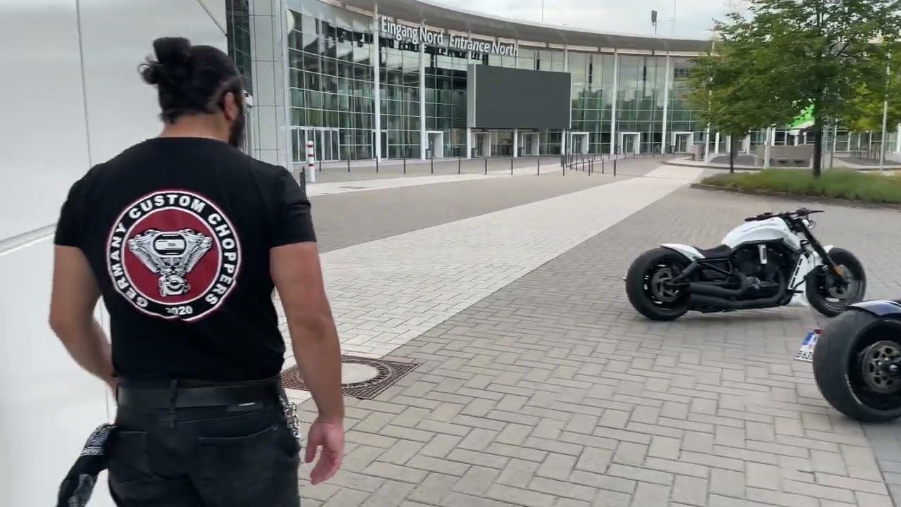 Fat Boy 114 Vs Vrod   Exhaust