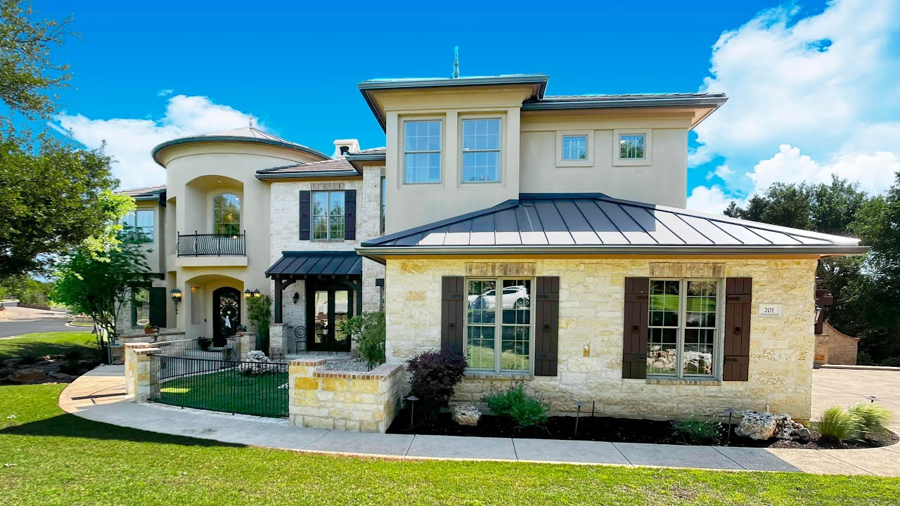Cimarron Hills Golf - Georgetown, TX - Custom Dream Home with Amazing Pool For Sale