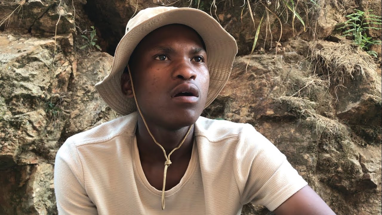 Kusekude phambili la