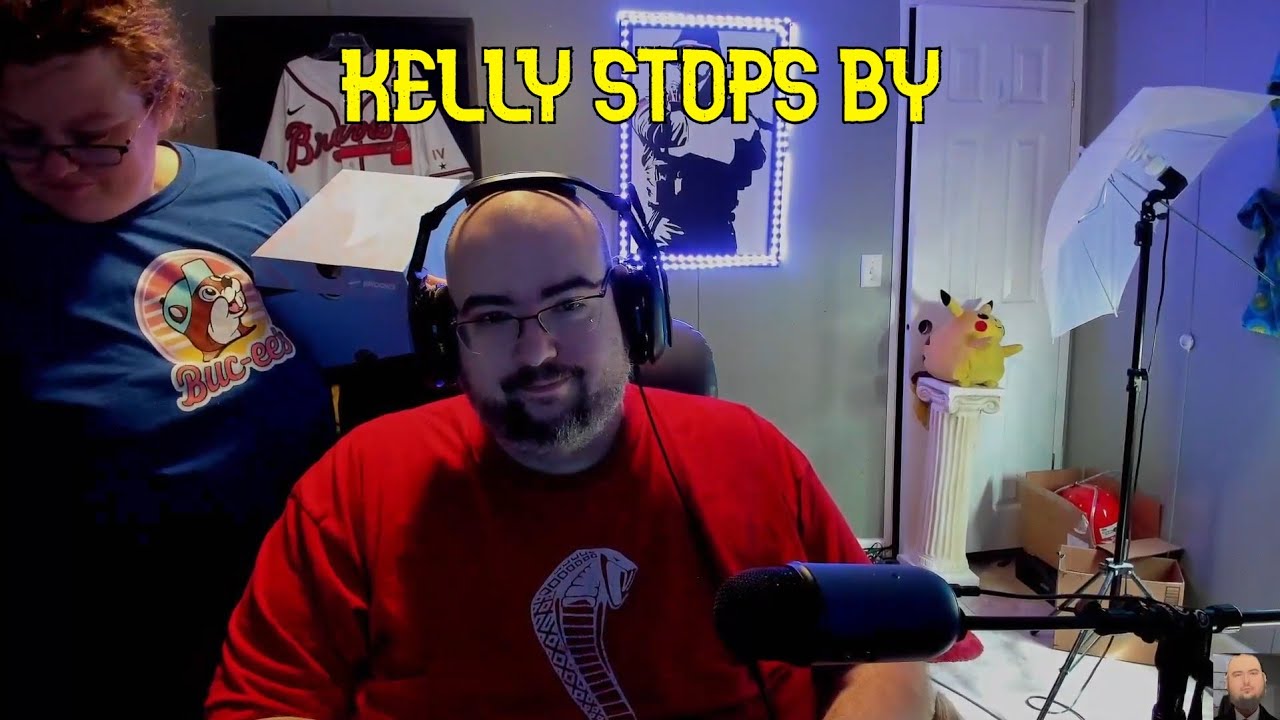 WingsOfRedemption leaves the trailor to show off the trailboss | Kelly stops by again | Fallout 4