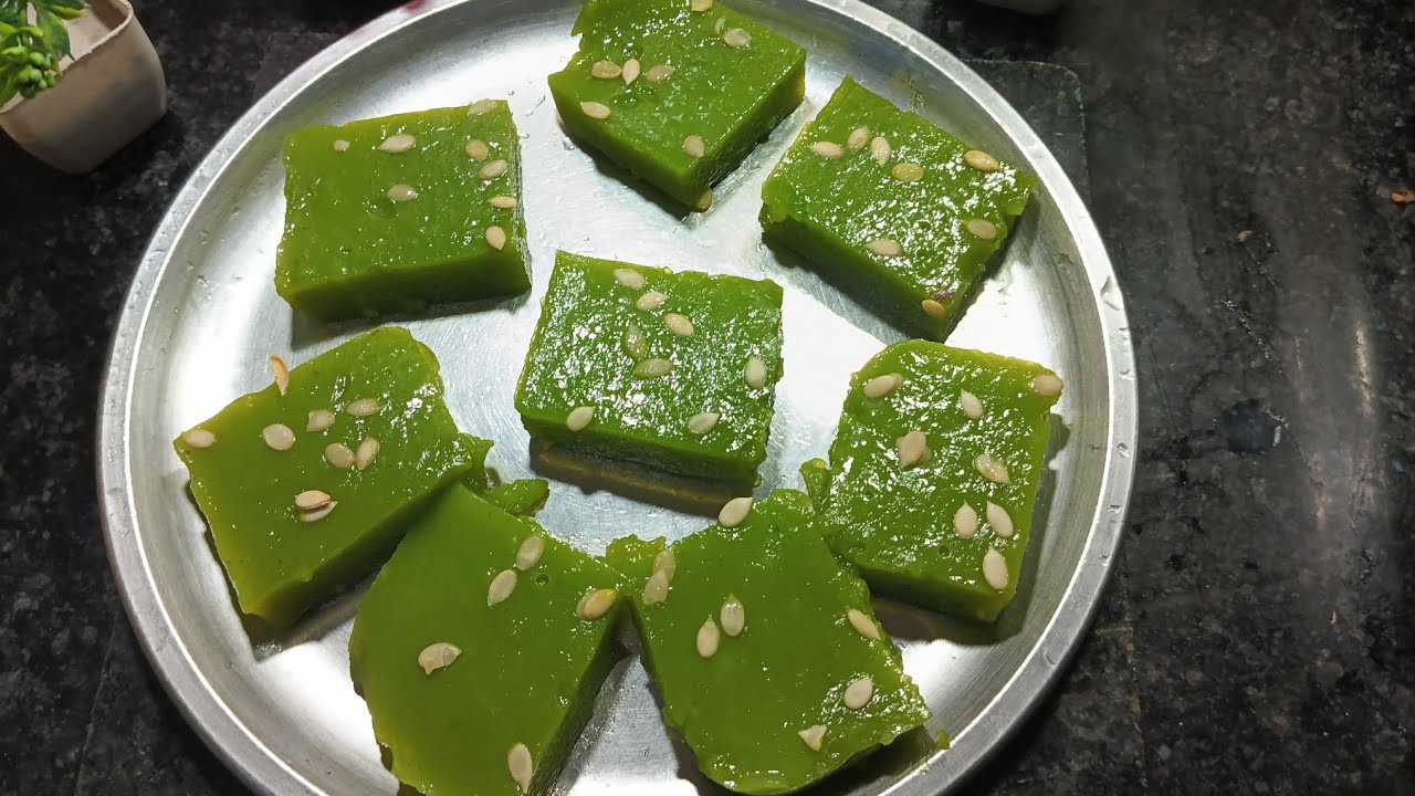 अंगूर से बनाया घर पर स्वादिष्ट खटी-मीठी मिठाई जिसे व्रत में भी खाया जा सकता हे । #angoor #mithai 