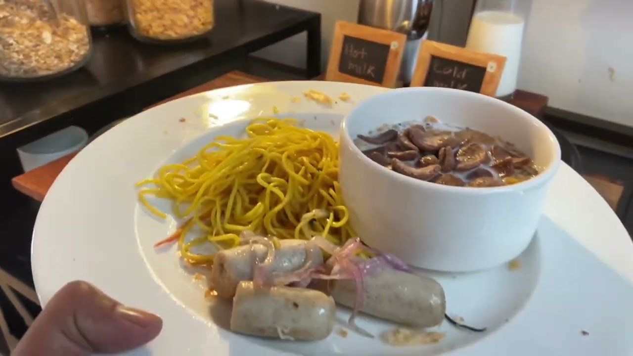 Brunch at hyatt centric, food review of hyatt, quality of hyatt food, breakfast of hyatt hotel, #fun