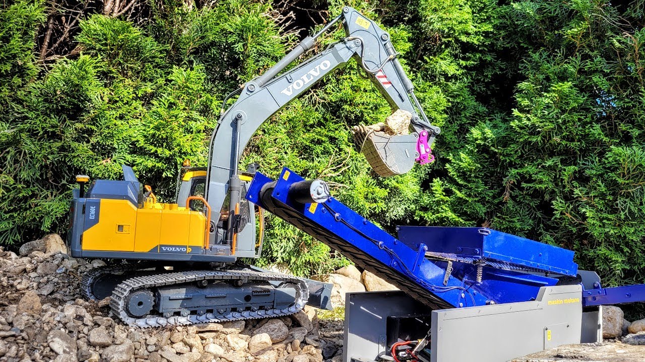 Screening and Stone Crusher, RC Scale excavator, dumper truck, Volvo EC160E, Volvo A40