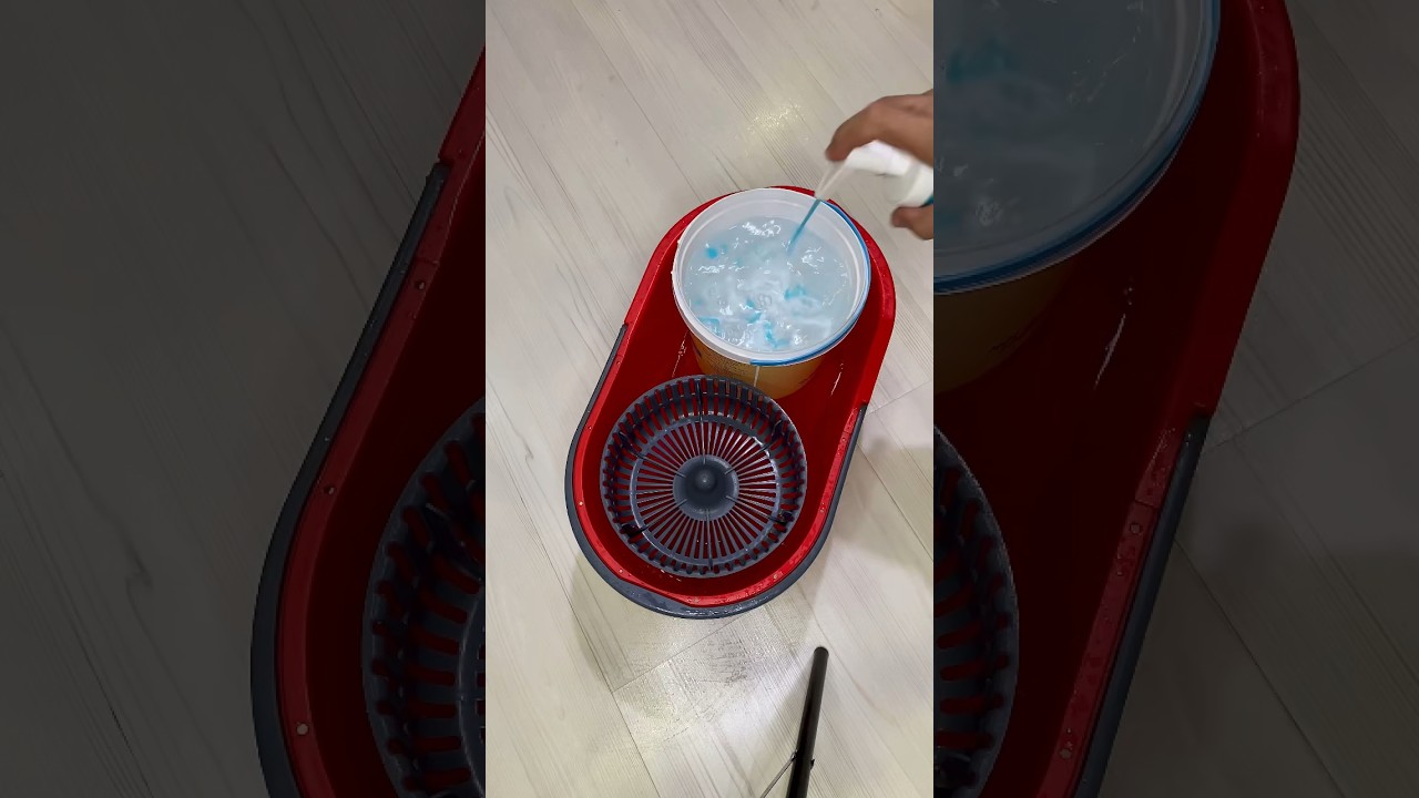 Cleaning Tip | Separating Dirty and Clean Water | Vileda Clean Mop #5minutecrafts #cleantips #tips
