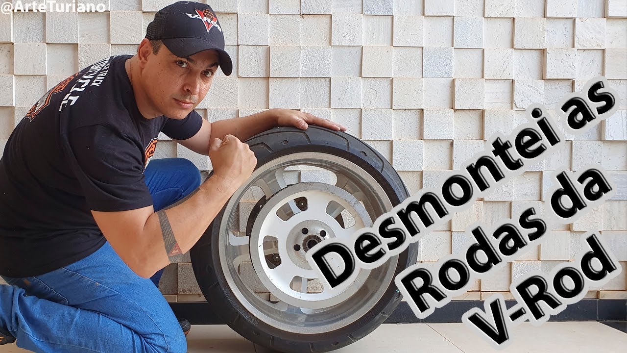 Como Remover a Roda Traseira e a Balança da V-Rod - Customização Harley-Davidson V-Rod Muscle