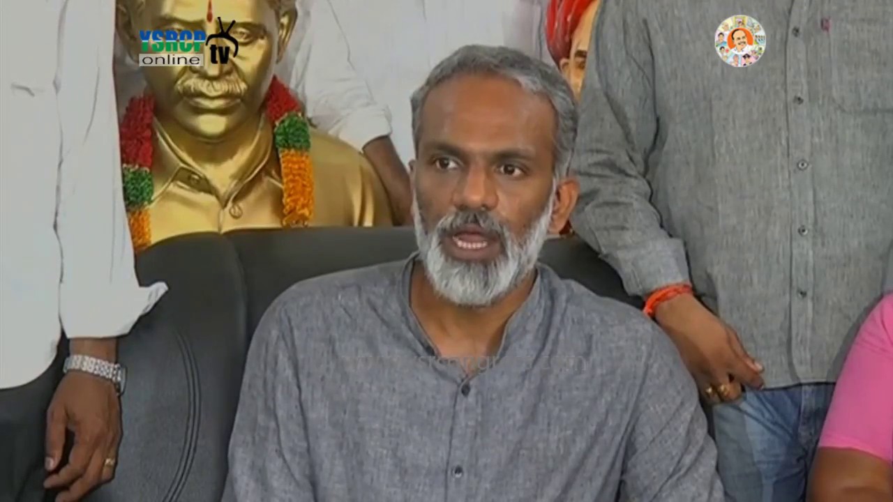 YSRCP Leader Vangaveeti Radha takes on Gowtham Reddy over His comments - 4th Sep 17