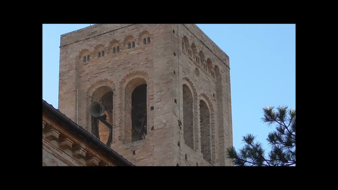 Recanati (MC) Chiesa di S.Maria di Castelnuovo (Sec XII°) (01) v.764 19/12/2021