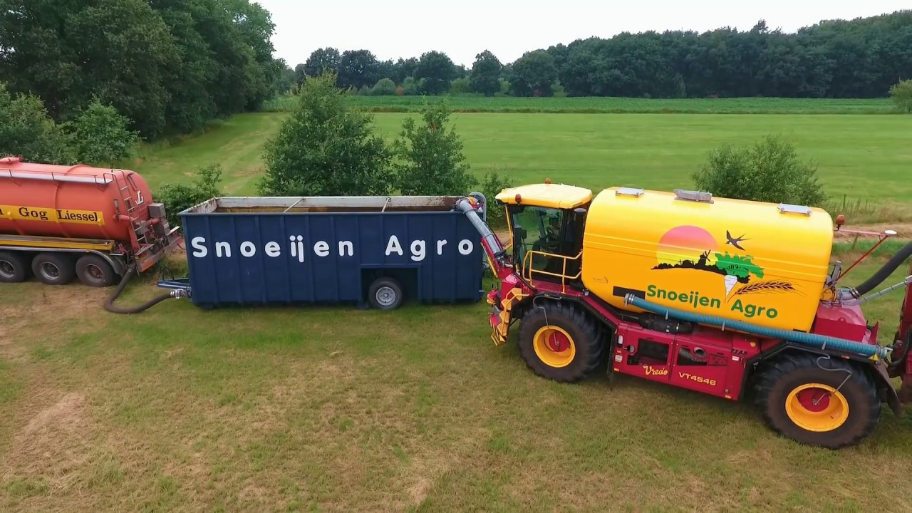 VREDO VT4546 | gülle fahren | Driving slurry