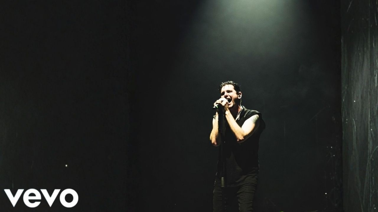 Breaking Benjamin - Still Breathing