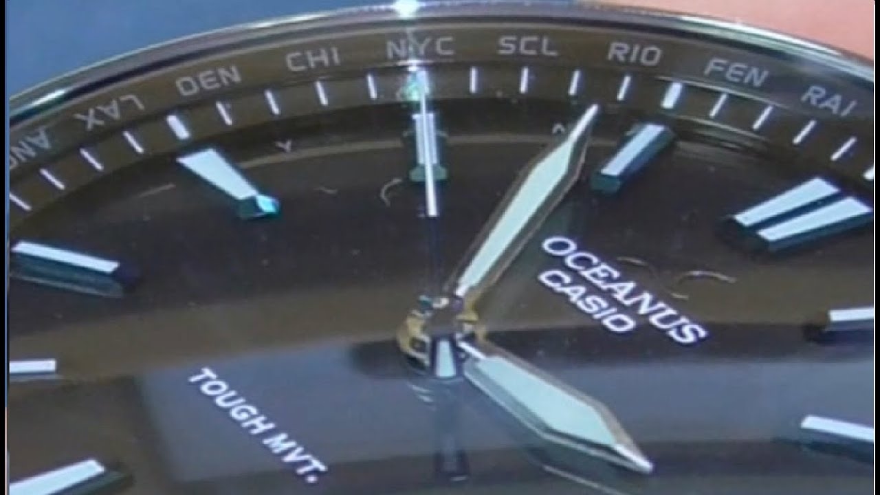 Why is Hard for Quartz Seconds Hands to be Align.