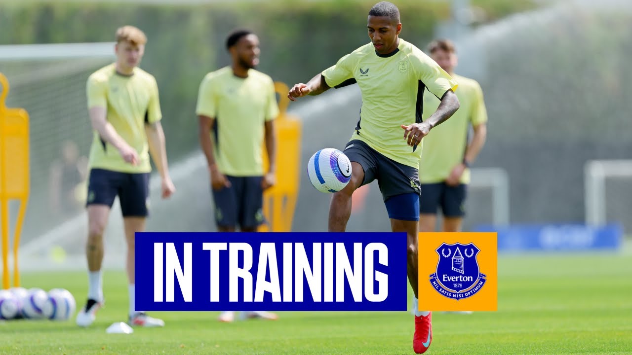 WORKING HARD IN THE HEAT🥵| EVERTON TRAINING IN UAE!