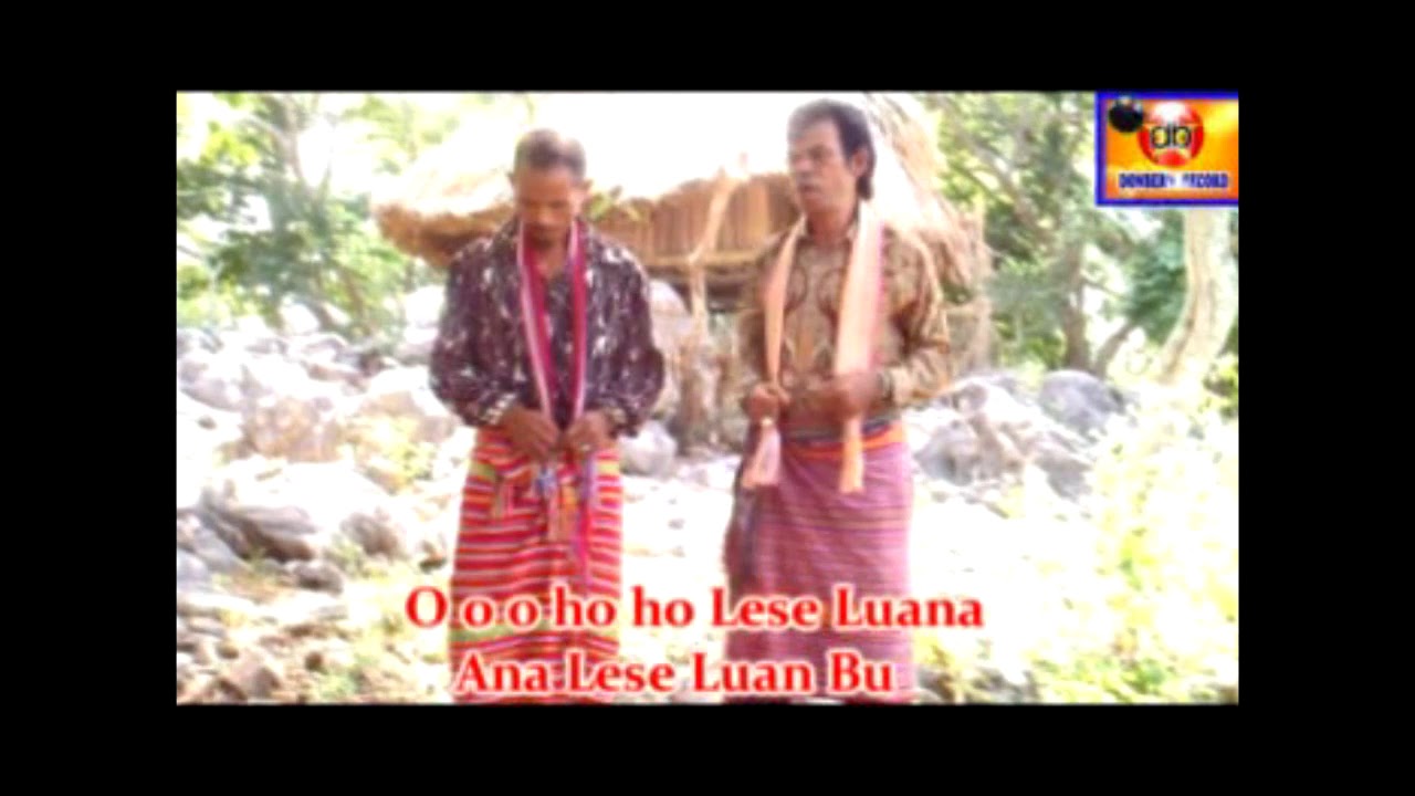 Tebe Ana Lese/Tei Bunak. (Bersama RB Group) Ruly Makokon.
