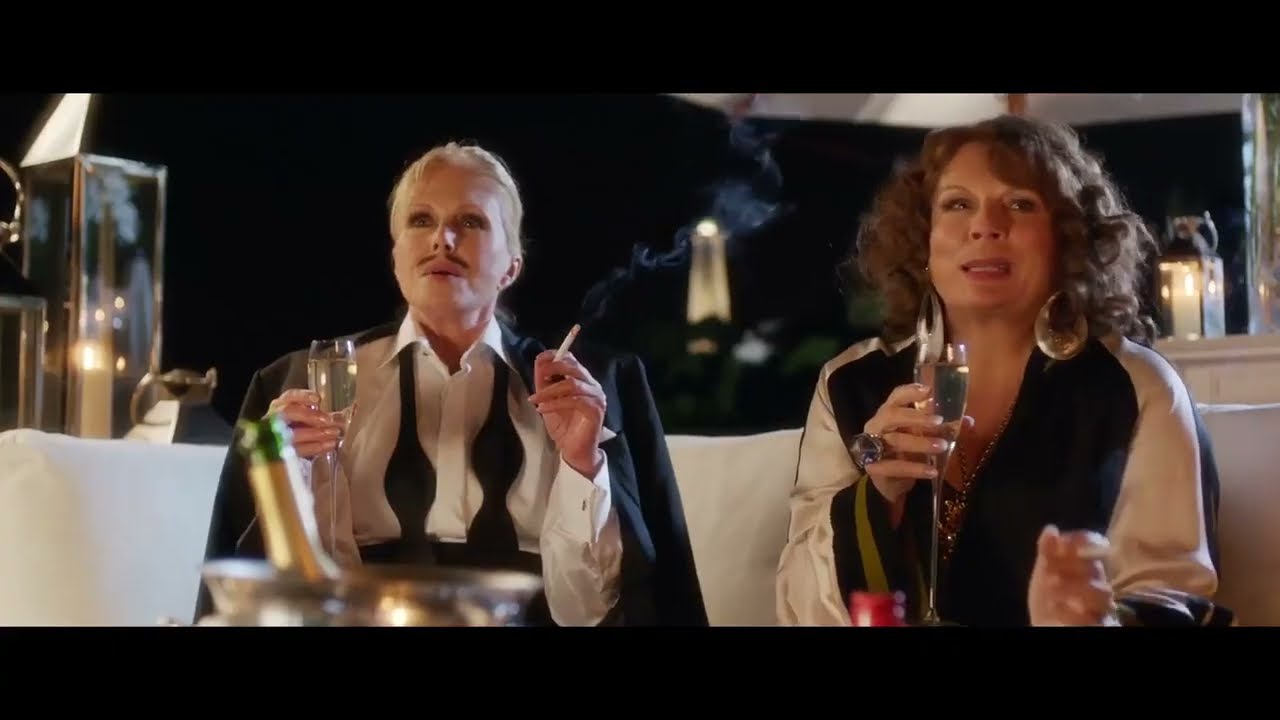 (Trailer/O) Absolutely Fabulous: O Filme (2016, Mandie Fletcher)
