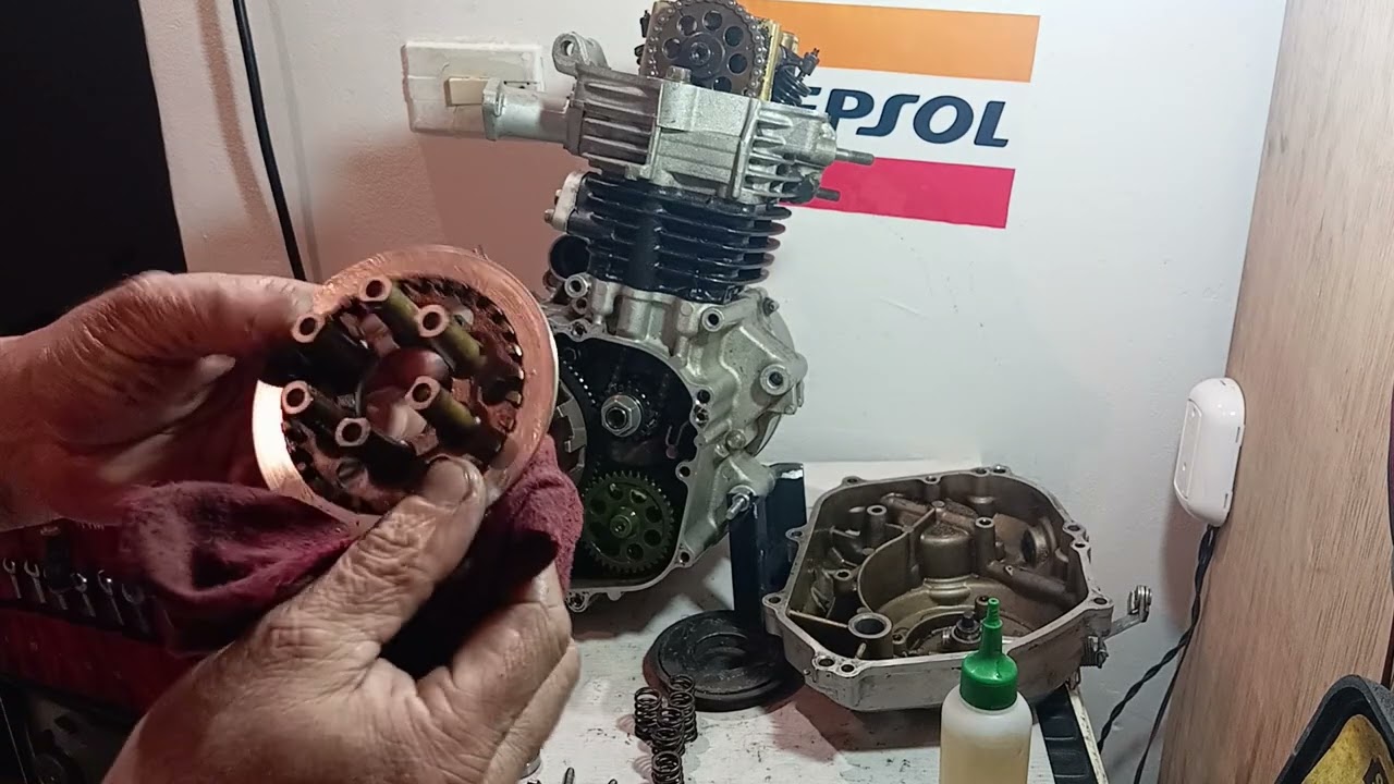 cómo cambiar discos de clusht de #BOXER CT ,BM 100, 150 #platino #bajaj #auteco