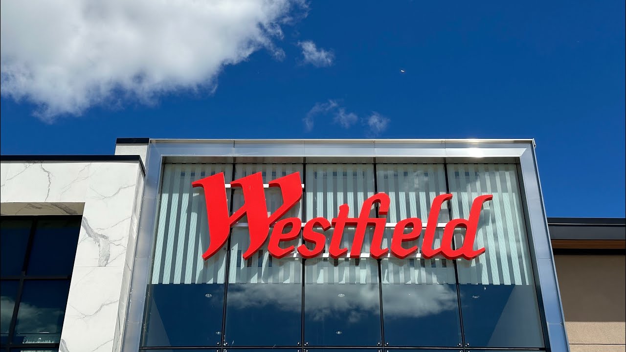 Westfield Garden State Plaza 2023 Complete Walking Tour in 4K - Paramus, NJ