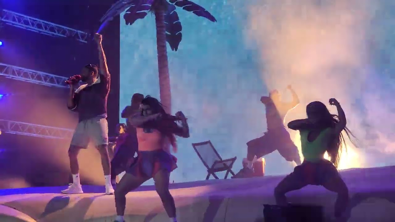 Bad Bunny en Paraguay - Titi me preguntó