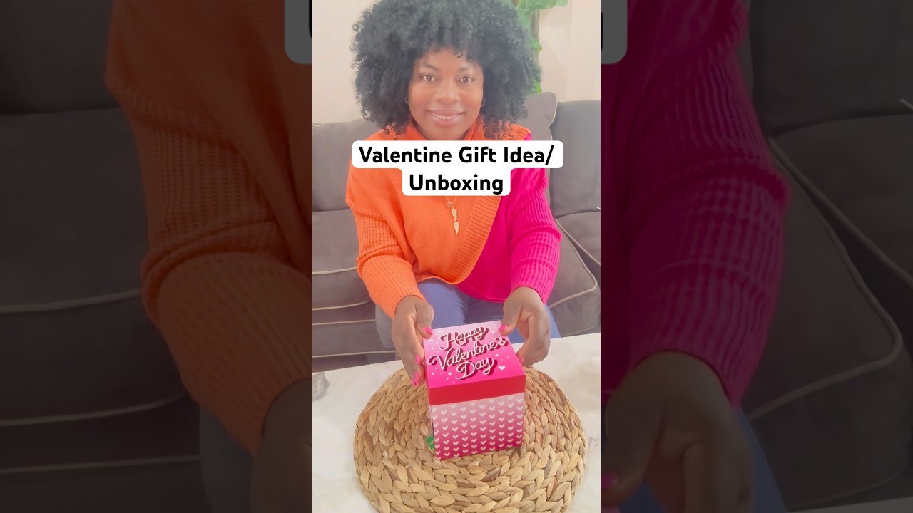 Valentine Gift Idea/Unboxing 