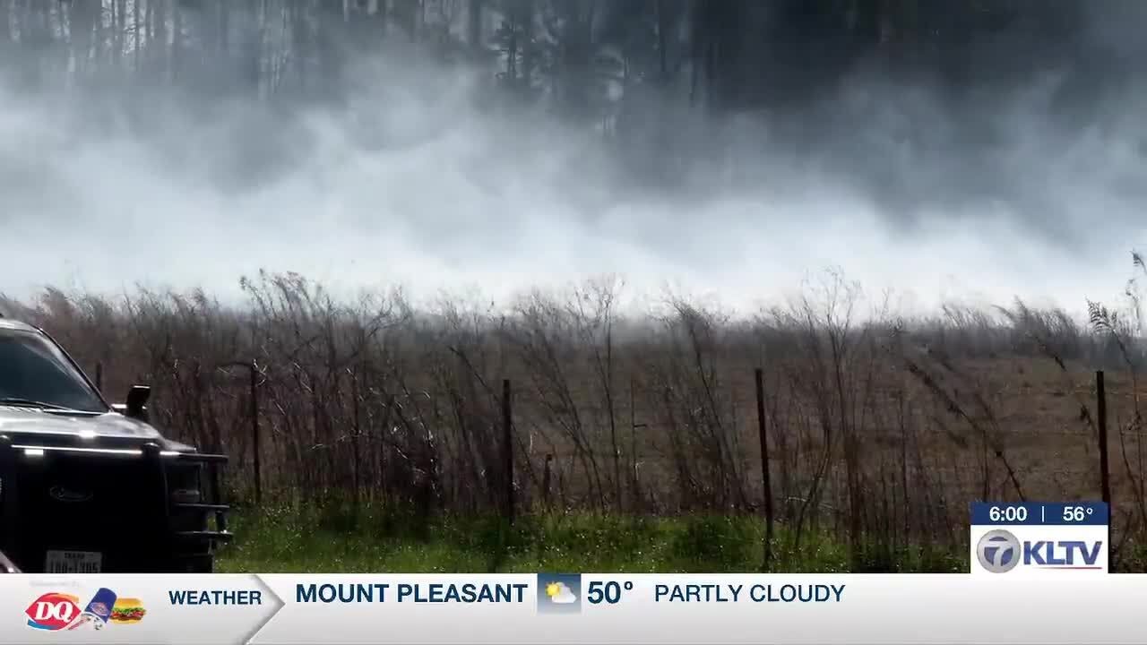 Homes evacuated as Smith County firefighters respond to fire east of Tyler