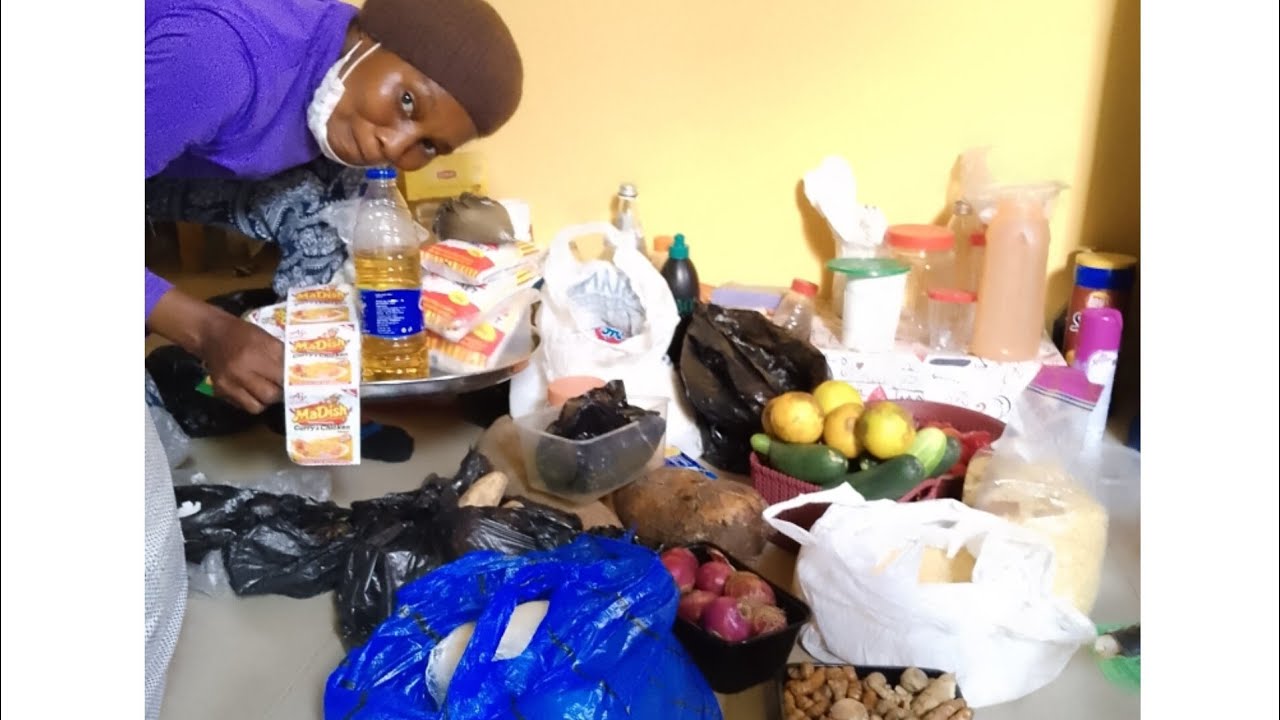 MY NEW YEAR MARKET VLOG.