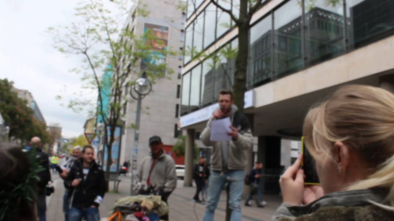 GMM 15 STG zwischenkundgebung Johannes von Udopea Stuttgart