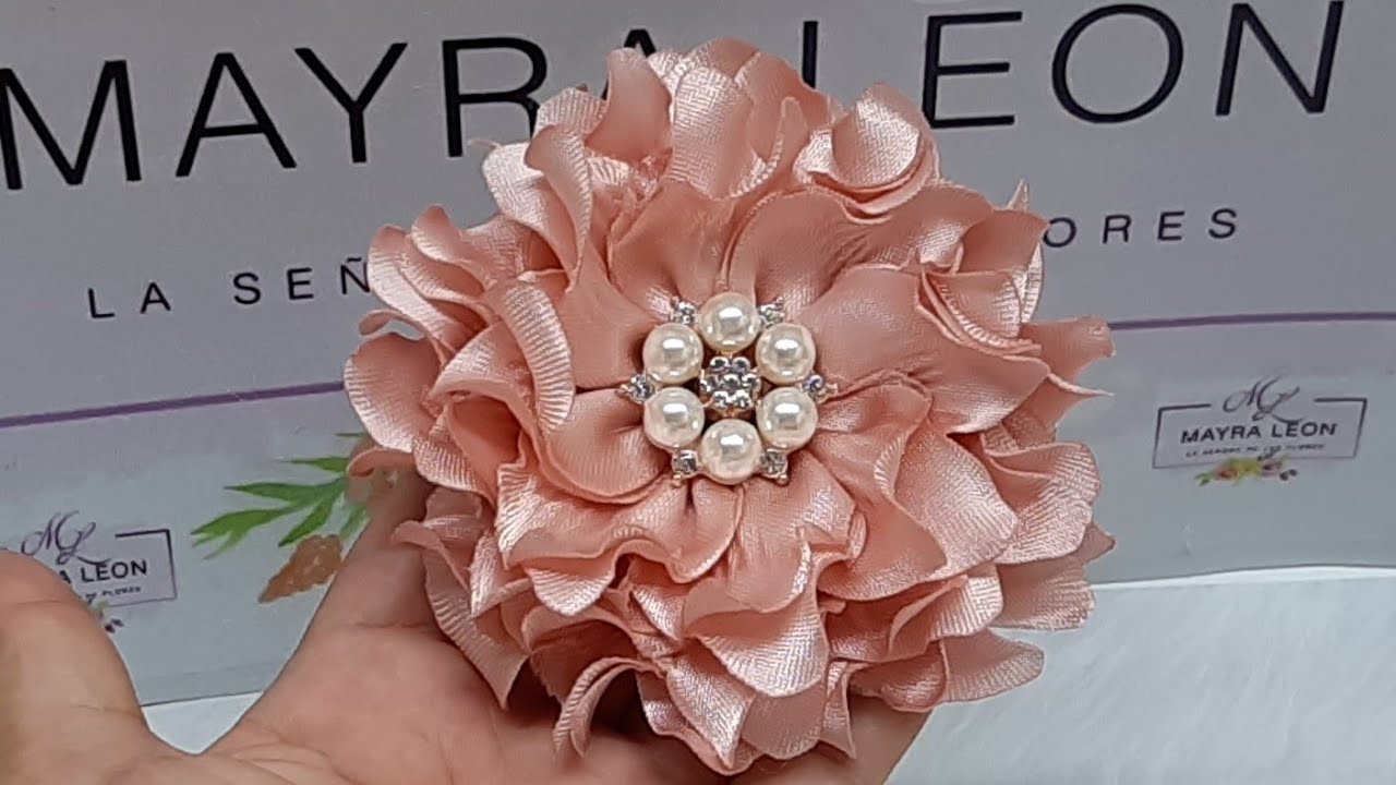 Como hacer una flor de picos ondulada triple #MAYRALEON