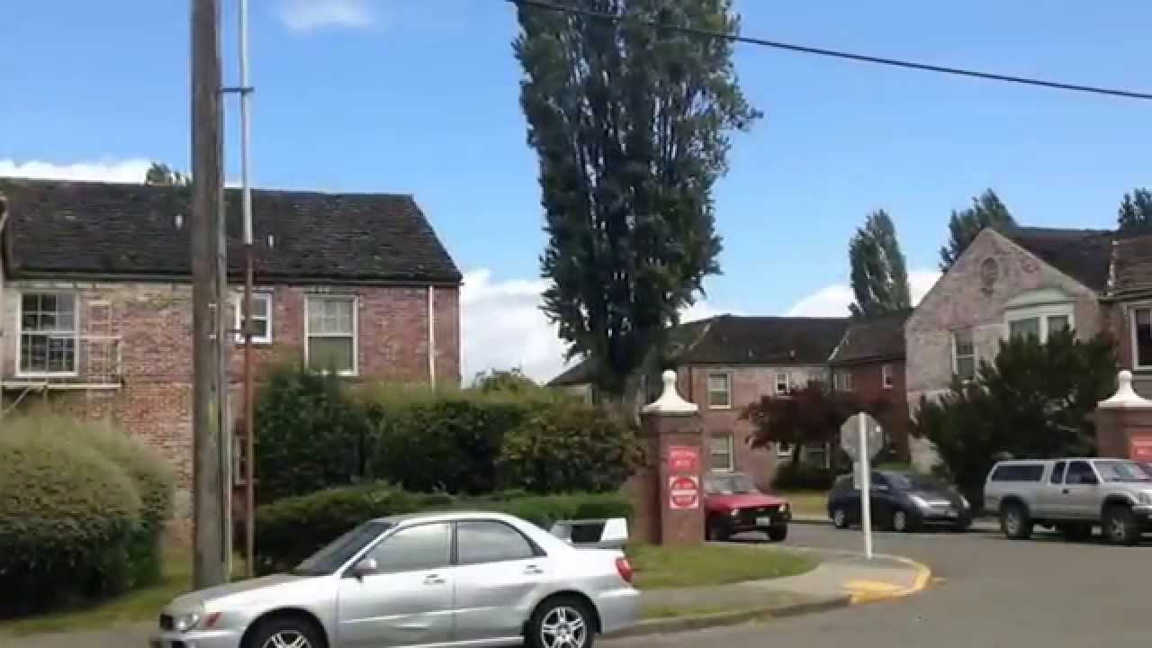Madison Park, Seattle - On the Road with Roger
