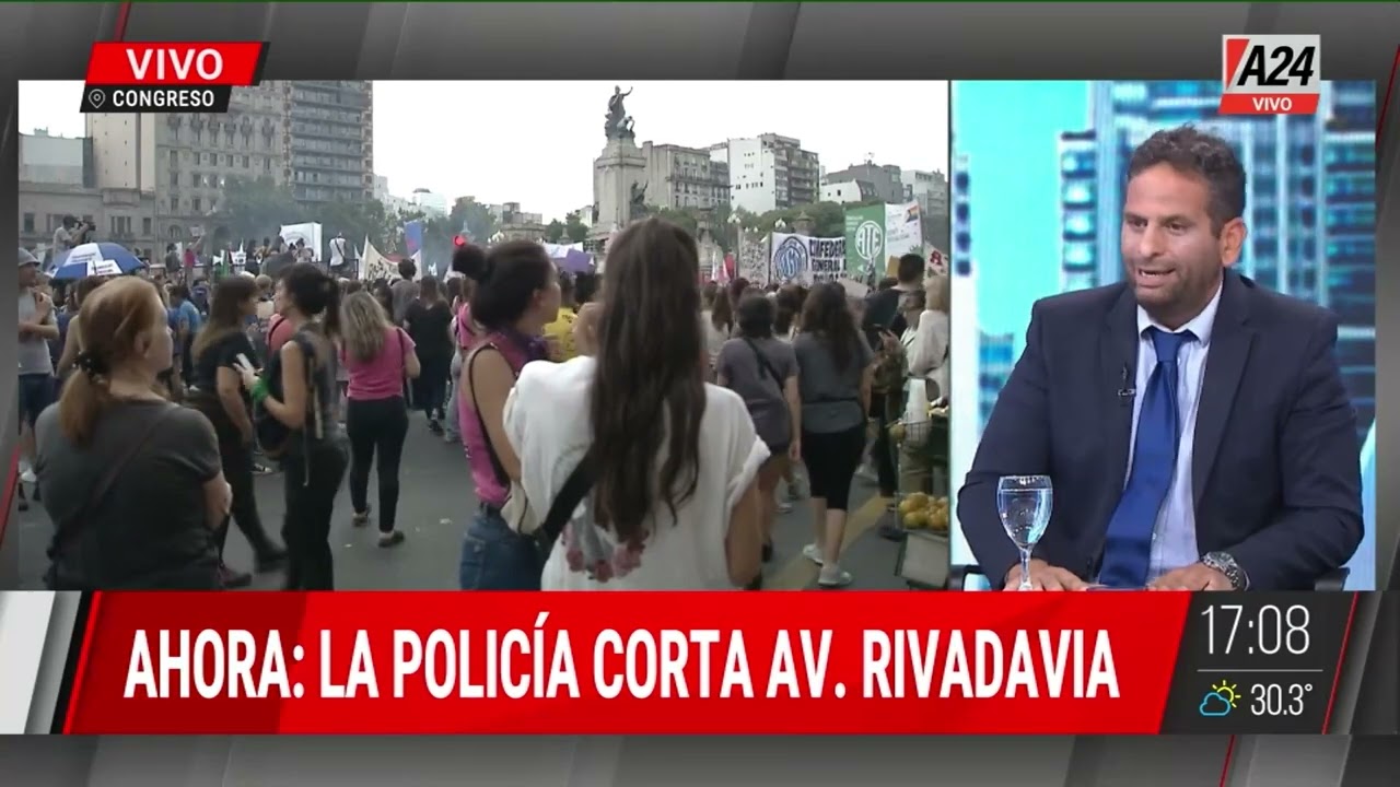 🟣 8M: una multitud marchó frente al Congreso de la Nación por el Día Internacional de la Mujer