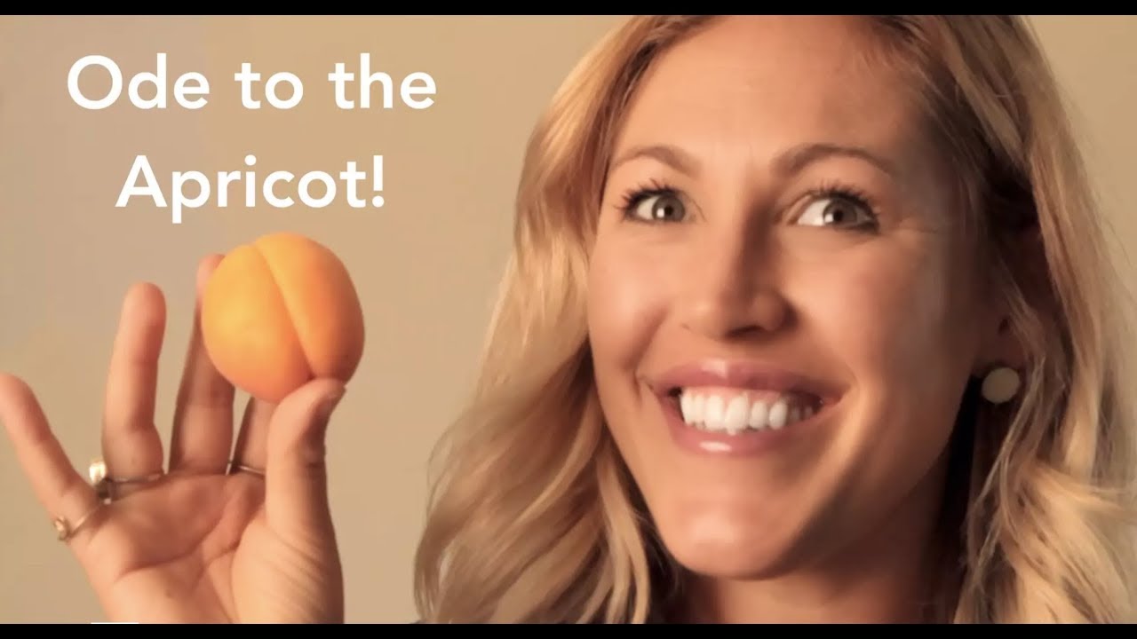 Ode to the Apricot | The FruitGuys