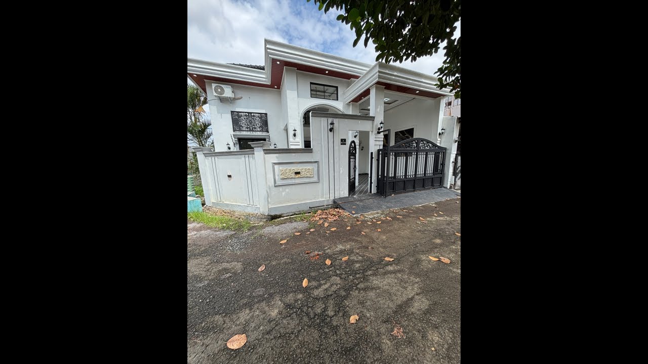 Jual rumah semi furnished, luas tanah 109