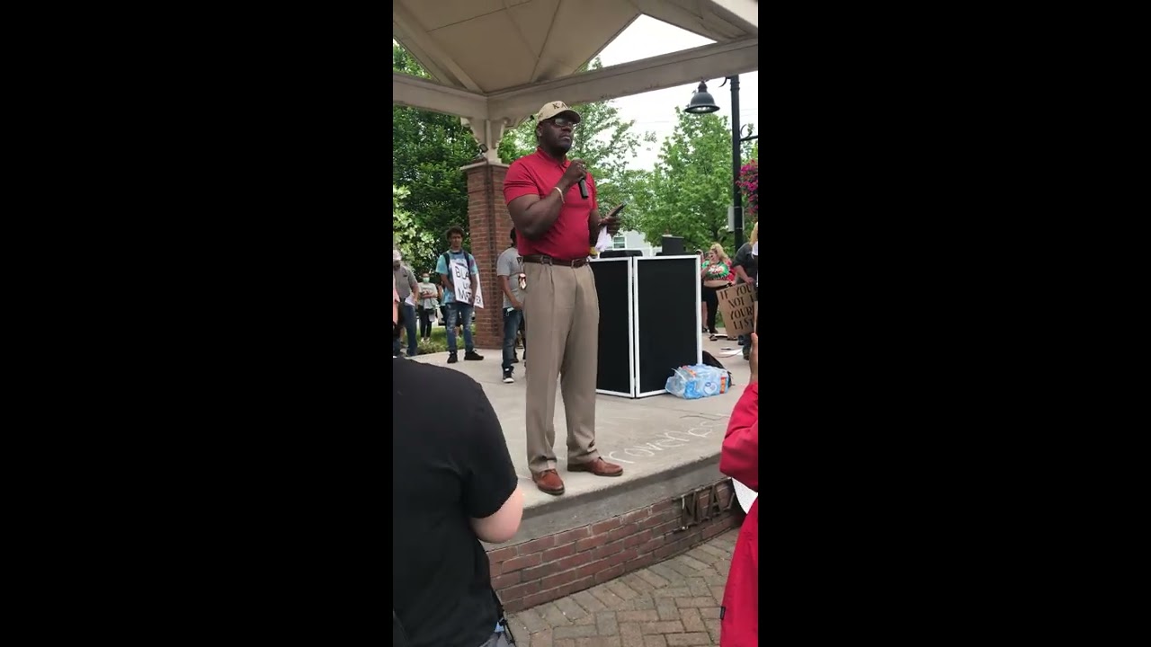 FLCC Chief Diversity Officer Dr. Sim Covington speaks at Canandaigua #BLM rally