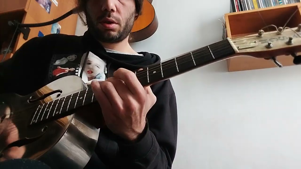 Acoustic cover 