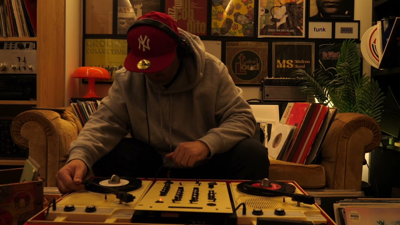 DJ ROZZI//CLASSIC GROOVE/ SOUL