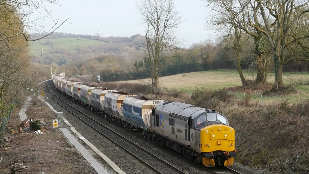 37901 7E25 Crewe - Attercliffe, Unstone - 06/03/2025