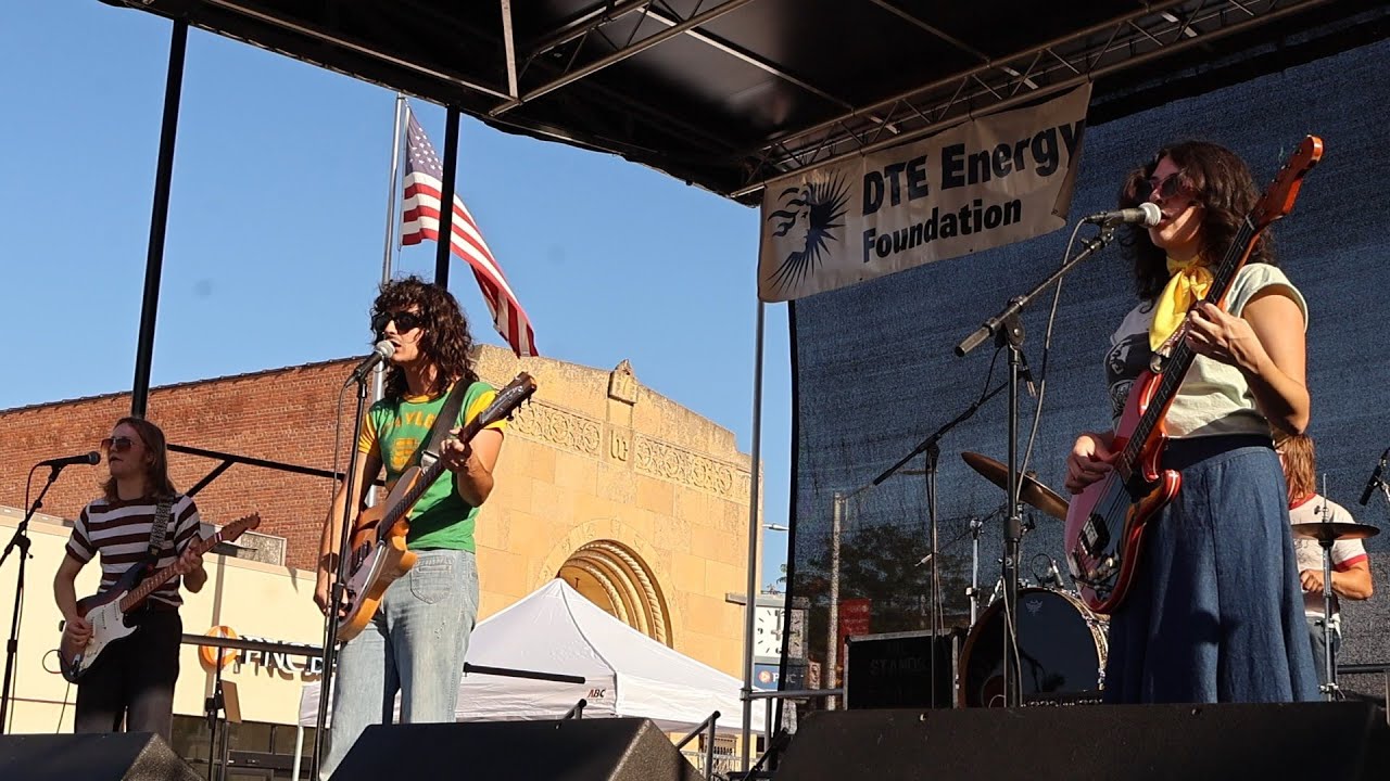 Mod Lang plays the Hamtramck Labor Day Fest 8/30/25