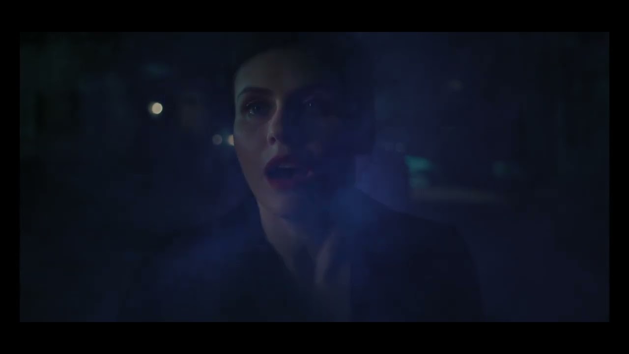 Alexandra daddario spray ko