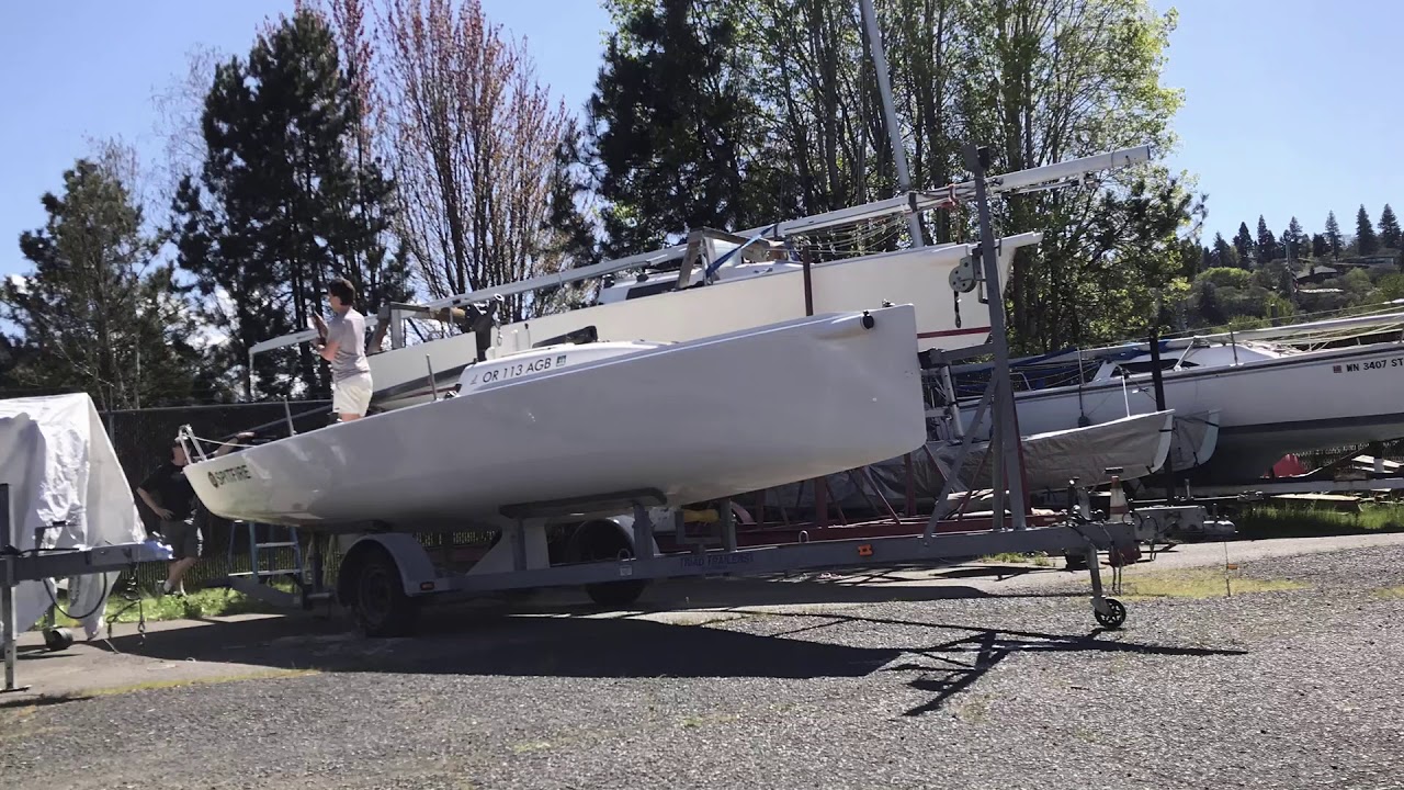 J/70 Mast Stepping Timelapse