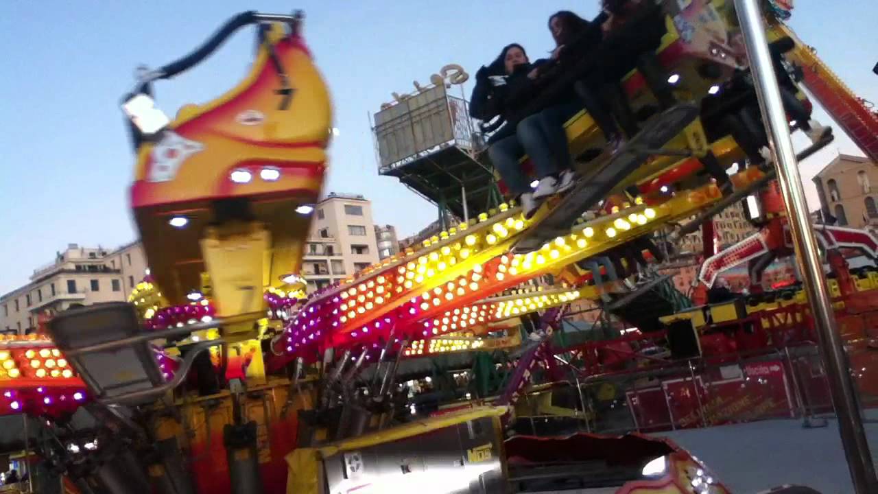 lunapark giostra distraction