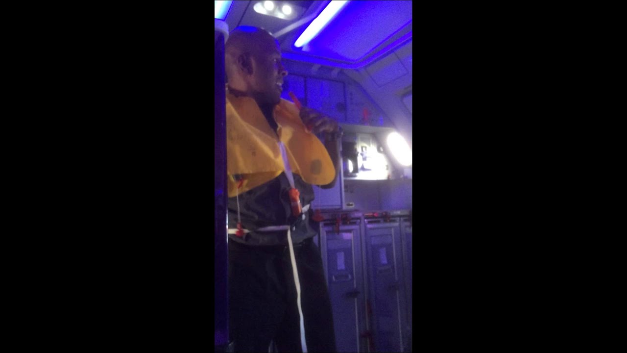 Best ever safety demo on Virgin America - go James
