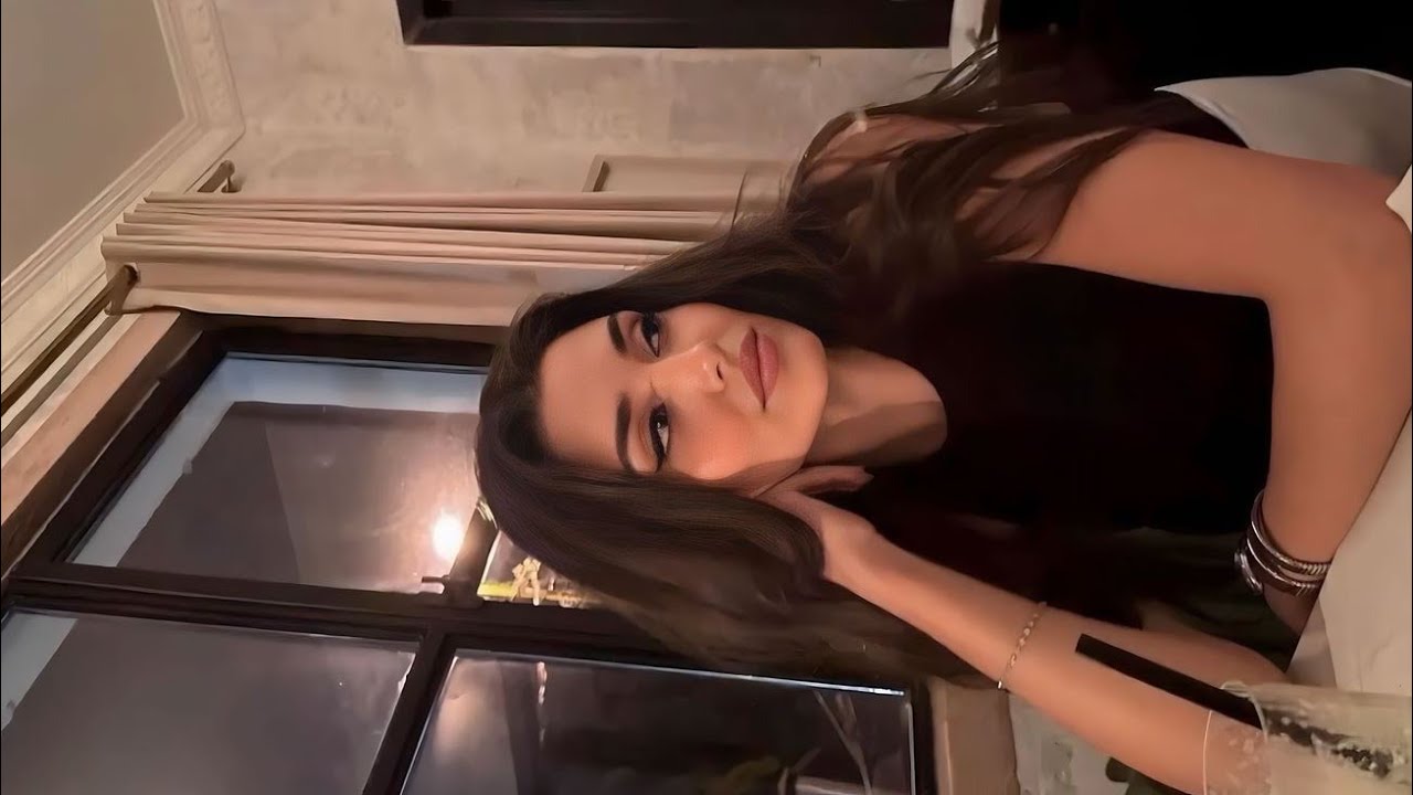 hande ercel's hotter twin