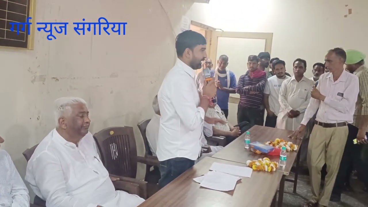 संगरिया, 11 मार्च, व्यापार मंडल कार्यालय में बोलते हुए विधायक अभिमन्यु पुनिया।