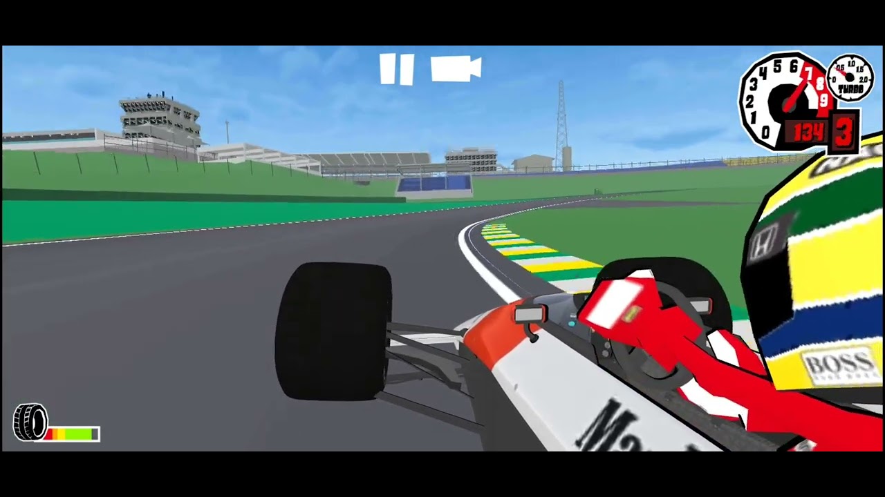 Fazendo uma volta no circuito de interlagos na Mclaren mp4/5 do Ayrton Senna 