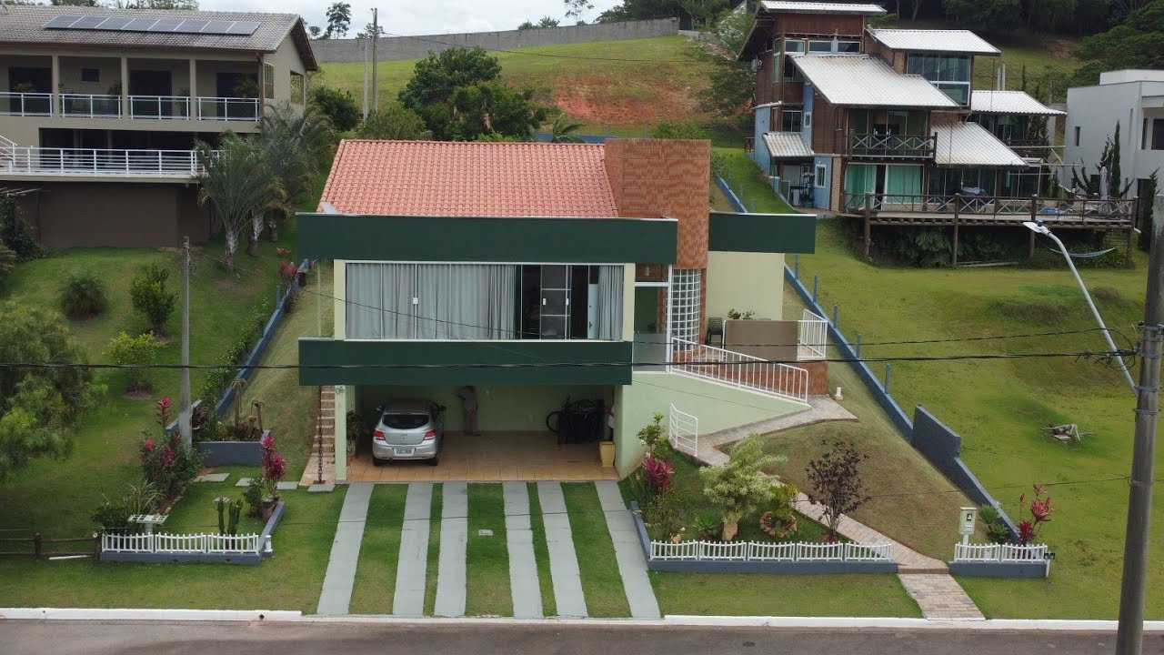 CASA COM 4 SUÍTES À VENDA NO CONDOMÍNIO QUINTA DOS LAGOS – PARAIBUNA/SP