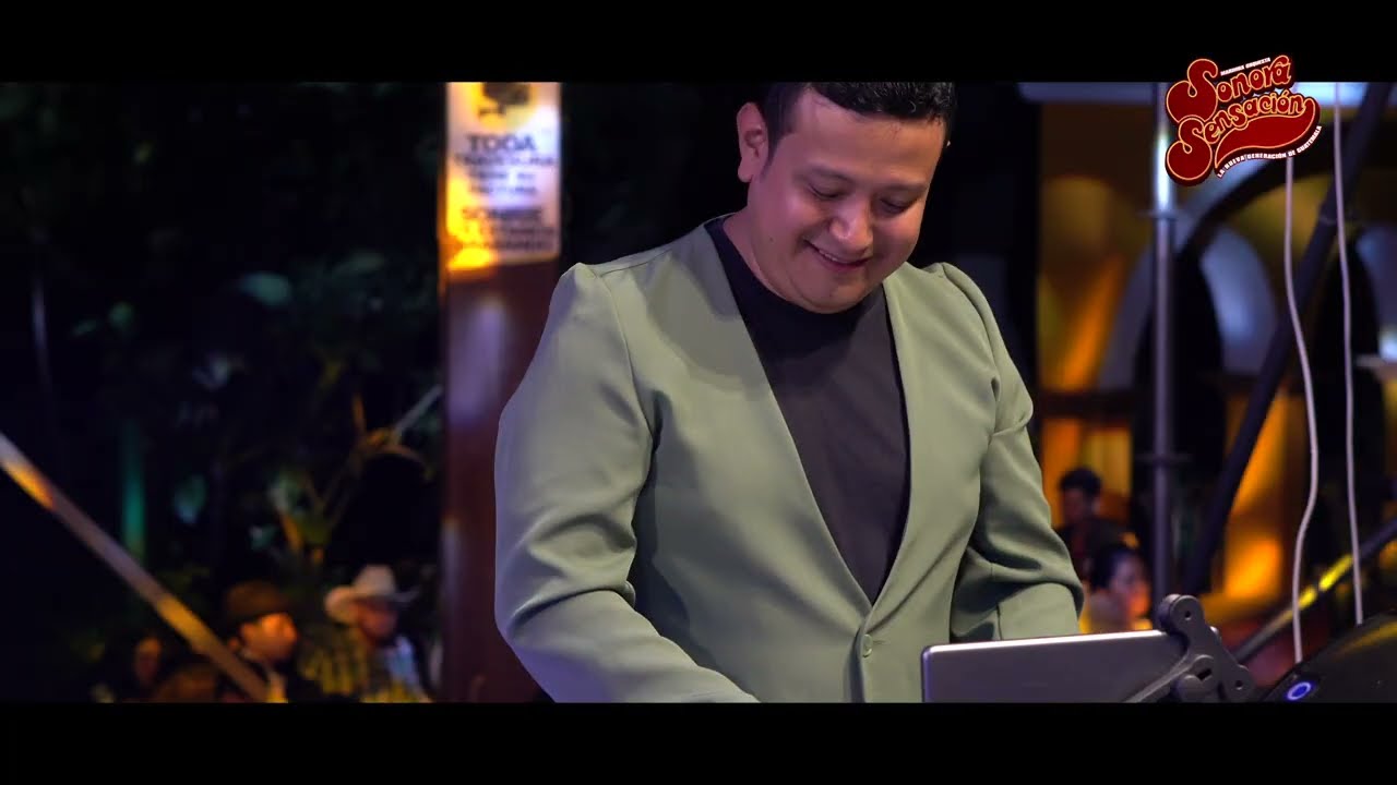 Hay Unos Ojos / Cumbias Tejanas  - Marimba Orquesta Sonora Sensación