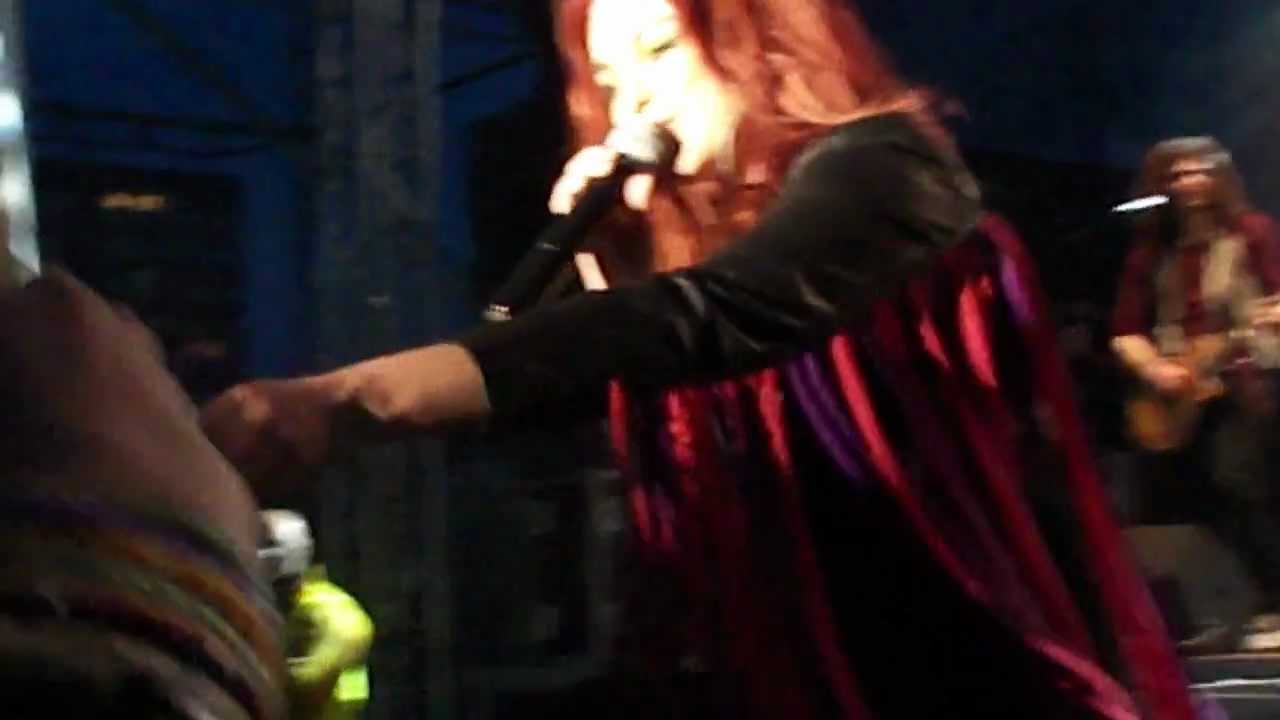 Ewa Farna - Jastrzębie Zdrój - 3.6.2012 - Bez Ciebie
